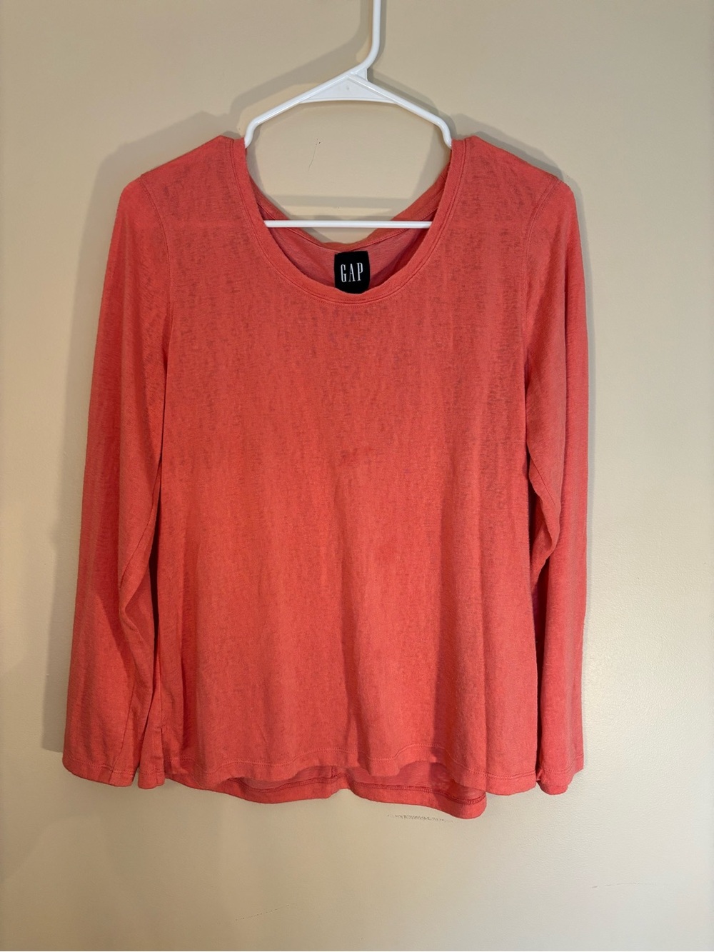GAP Coral Long-Sleeve Crewneck Tee